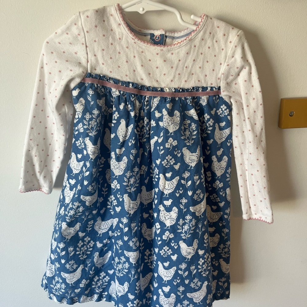 Baby Boden Blue and White Chicken Print Dress, size 2/3